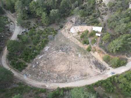 Goldhouse Dan Satılık Tarla Nif De 3621 M2