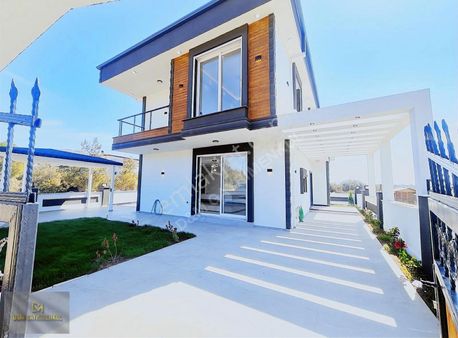 Didim Fevzipaşada Tam Müstakil 4+1 Havuzlu Muhteşem Villa
