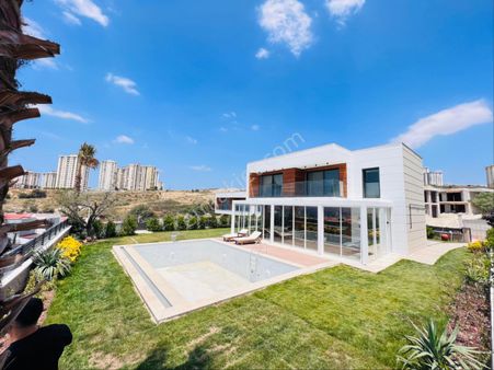 Full Deniz Manzaralı Fırsat Malikane En Önde Özel Havuzlu Ultralüks