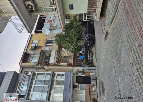 İzmir Bayraklı Bayraklı Tepekule Mahallesi Satılık 2+1 Daire