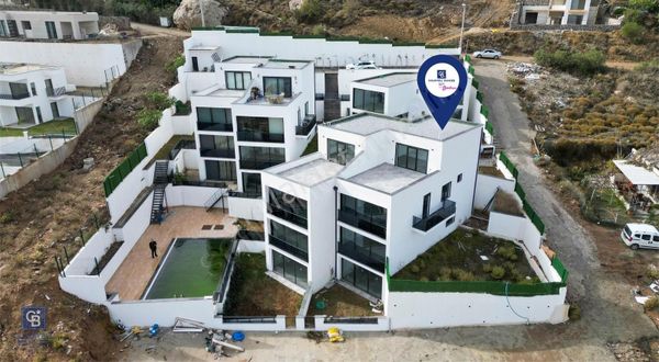 Bodrum Bağla'da Sıfır Teras Dubleks