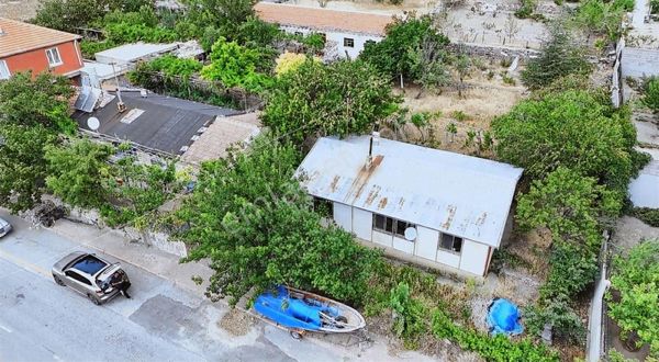 The Duru Team - Kuşçu'da Ana Yol Üzerinde 693m² Arsalı Prefabrik