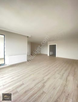 Mabel Gayrimenkul-meydanda Sıfır Satılık Lüks Daire Fırsatı