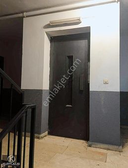 Uzunmustafa Mah. Site İçi Satılık 3+1 Daire