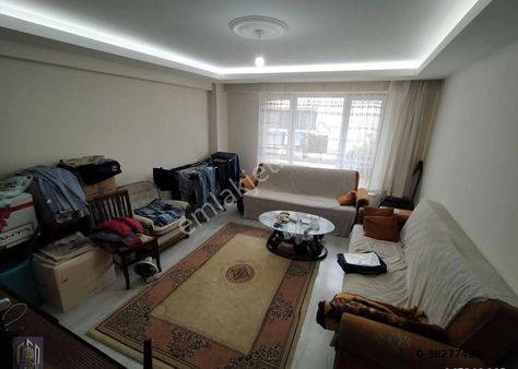Camlıca Birlik Caddesi Ne Yakın Satılık Daire 2+1 115 M2