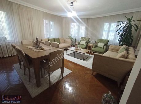 Emlakcımdan Sivrihisar Caddesi Üzerinde 3+1 Daire