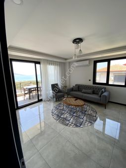 Deniz Manzaralı Önü Kapanmaz Köşe Daire Eşyalı 2+1