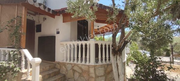 Didim Akbükte Satılık 3+1 Bitişik Nizam Villa