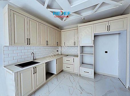 Hedef'ten Yaşardoğu Caddesinde Site İçi İskanlı Havuzlu 2+1..