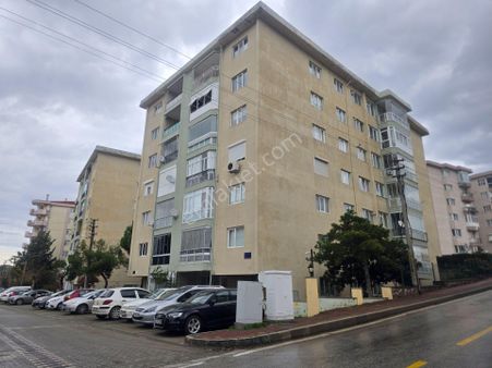 Han Emlak Otomotiv'den Esenler'de Satılık 3+1 Daire