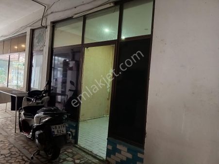 Akdeniz Emlakta Cumhuriyet Mh. 40 M² Satılık İşyeri