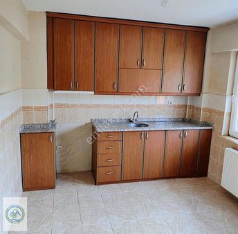 Denizli Çardak Çarşı Merkezi Hürriyet Mahallesi Daire Fiyat Düşt