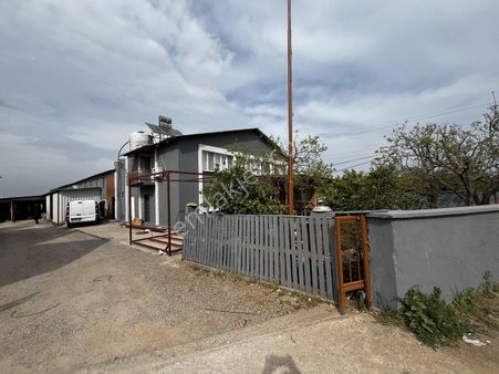 Naz Emlaktan Ana Caddeye Cephe Merkezi Noktada Kiralık Dükkan Mağaza İşyeri Depo