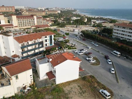 Ilıca Kumköy'de Denize 250 M. Mesafede 4 Dükkan 1 Daireden Oluşan Komple Satılık Bina