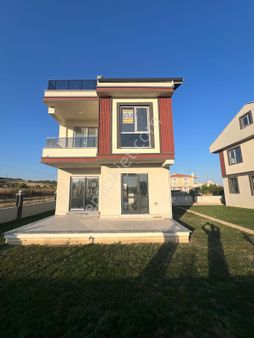 Satılık Lüx Triplex