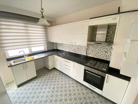 Dedaman Akra Barut Yakını Denize 1 Dk 3+1 Arakat