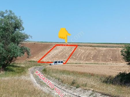 Demirler Yuvalı Saray Anayol Asfalt Üzeri Satılık 300 M2 Tapulu Parseler