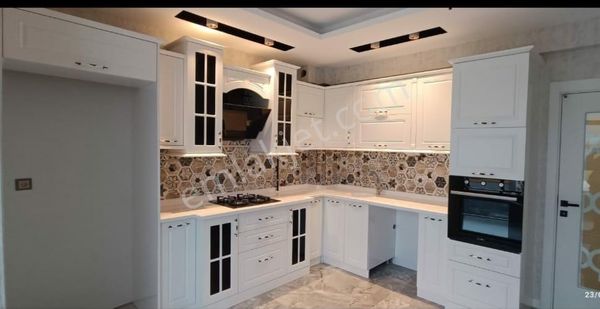 Stadyum Civarı Sıfır 3+1 Asansörlü Lüks Daire Site İçi