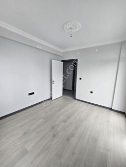 Fazelden 3+1 Ayrik Nizam Önü Acık Daire