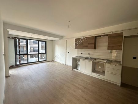 Elagöz Gayrimenkulden 2+1 Site İçersinde Lüxs Daire