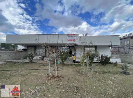 Pamukkale Güzelköy De 750 M2 İçinde Yeni Fırsat Müstakil Ev