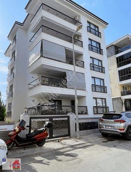 Yenişafak Mahallesinde 3+1 173 M2 Lüks Dairemiz Satılıktır