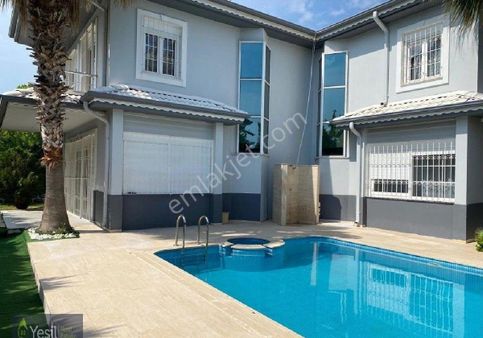 Çamyuvada Müstakil 460 M2 Arsa İçinde Satılık İkiz Villa