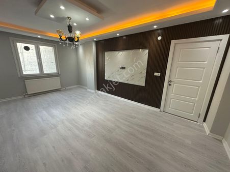 Kiraç Osmangazi Mah İçi Ful Yapılı Satilik Arakat Daire