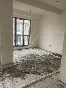 Tiamo’dan 4kat 2+1 Nisan Başi Teslim Kapalı Otoparklı