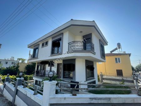 Master Emlaktan Seferihisar Mersin Alanında Arsa Fiyatına 3+1yazlık