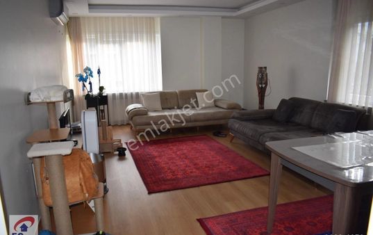 Büyükçekmece Fatih Mah Butik Sitede Arakat 3+1 Acil Satılık Daire