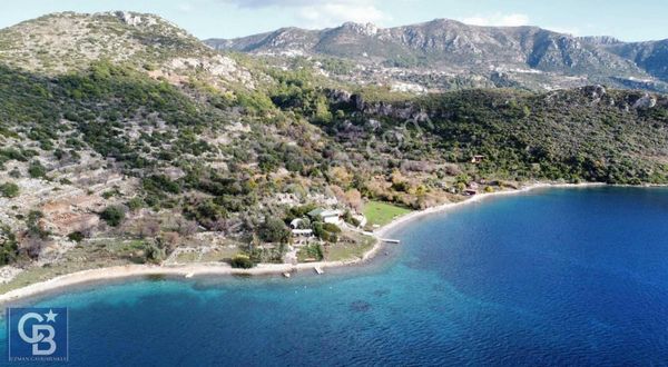 Cb Uzman'dan Marmaris'in En Özel Koyunda Denize 30 Metre Tarla