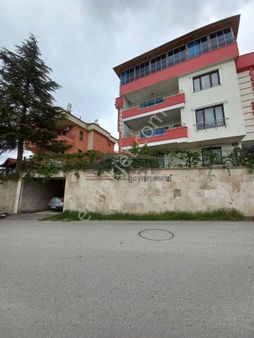 Güvenay - Çorum Binevler Baraj Yolu 9+1 Kiralık Villa