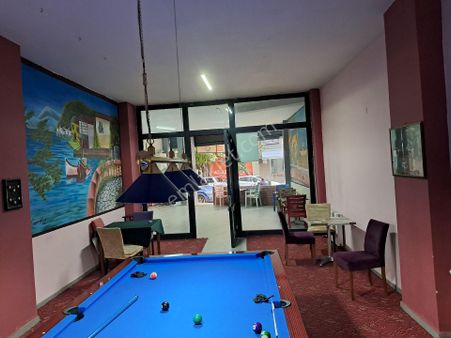 Balıkesir/edremit'te Cafe-blardo Salonu 320m2 Eşyalarıyla Devren Kiralık