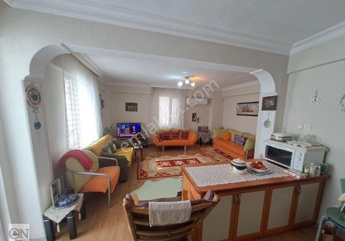 On Group Gayrimenkulden Akçay Cemil Temelde Çift Cephe 4+1