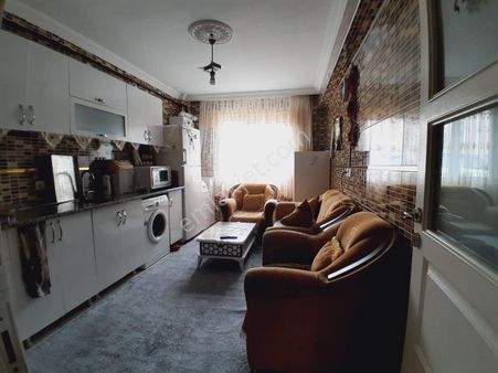 Çamlıca Mahallesinde Satılık 2+1 Daire