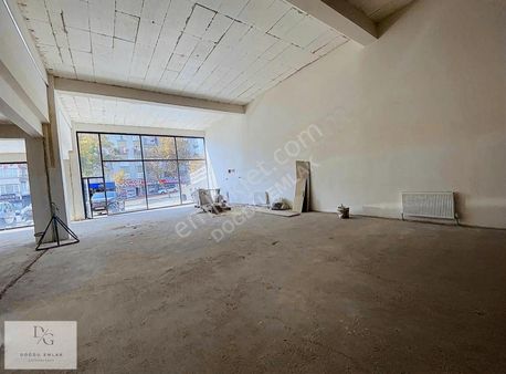 Keçiören'in Gözde Yerinde Cade Üzeri 300m2 Kiralık Dukkan
