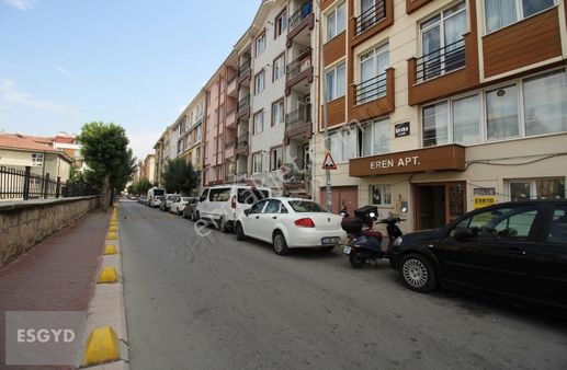 Esgyo'dan Yenibağlar Mh Seylap Caddesi 1+1 Satılık Daire