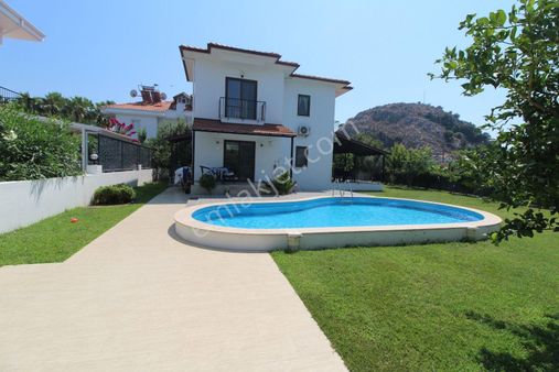 Dalyanda 500 M2 Müstakil Arsada Yüzme Havuzlu Eşyalı, Depreme Dayanıklı 4+1 Dubleks Satılık