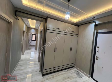 ****ilke Emlaktan****akbayır Mah Arakat Lüks 2+1 Daire