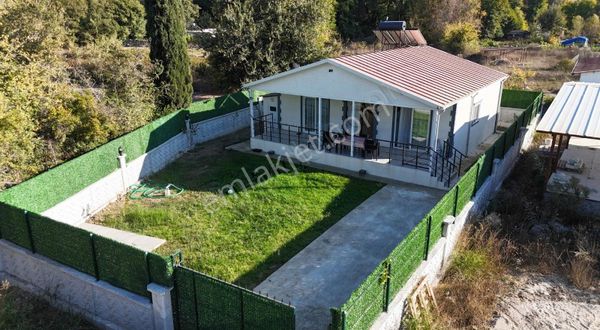 Yanıklar Mah. Denize 700m Sıfır3+1 450m2 Arsa İçinde Müstakil Ev