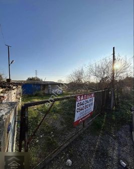 Yola 150 Metre Cepheli Merkeze Yakın Ev İçinde Kupon Tarla !!!