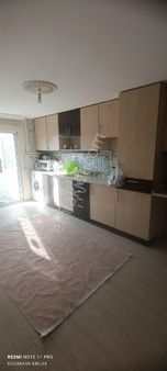 Satılık Daire 2+1 Doğalgazlı 6 Ncı Kat Halk Caddesinde