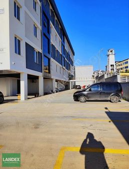 Landex Offıce Den Tapu Yakını Dd Ofis İş Merkezinde 60 M2 Ofis