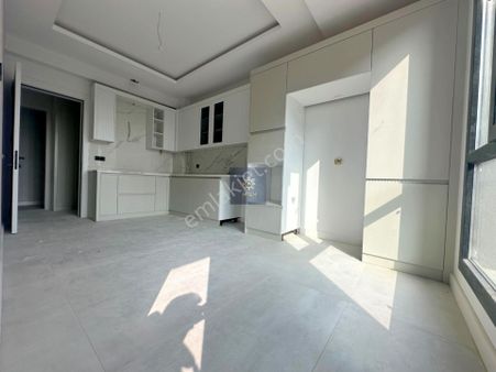 Arsenden Şemiklerde Önü Açık Asansörlü 3+1 Geniş Lüks Daireler