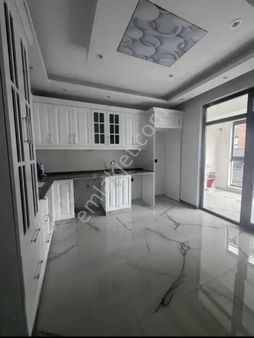Y-986 Emek Mahallesinde Satılık 3+1 Lüks Daire