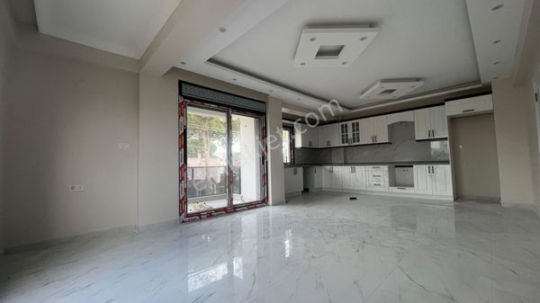 İzmir Dikili Dubleks Denize 300 Metre Yürüme Mesafesi