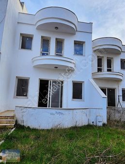Torbalı İzban Durağı Yakını Satılık Villa.