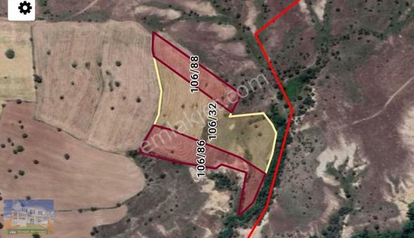 Uşak Eşme Bozlar Köyünde Acil 11277m2 Satılık Tarla