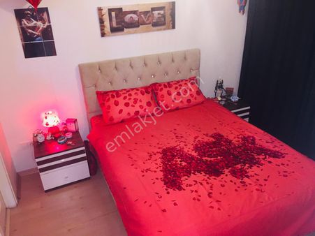 Pendik Günlük Kiralık Daireler Havaalanı Yenişehir Lens Cadde